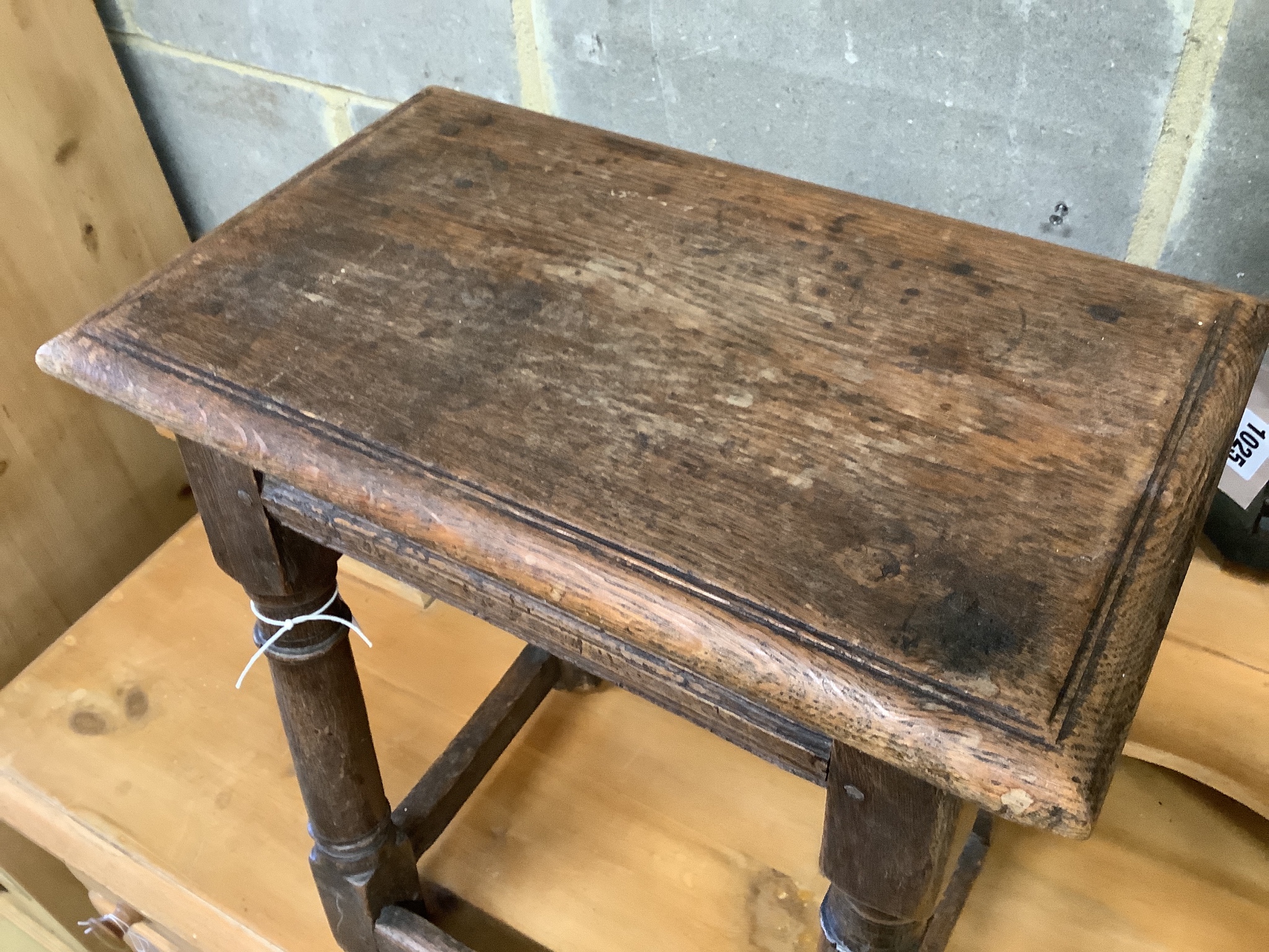 A 17th century style oak joint stool, length 44cm, depth 28cm, height 53cm